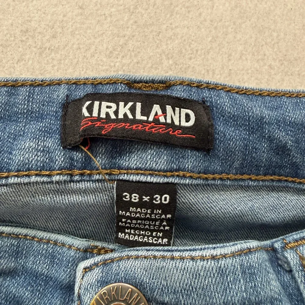 Kirkland Signature Men's Blue Denim Jeans Straight Fit Pocket Classic Size 38x30